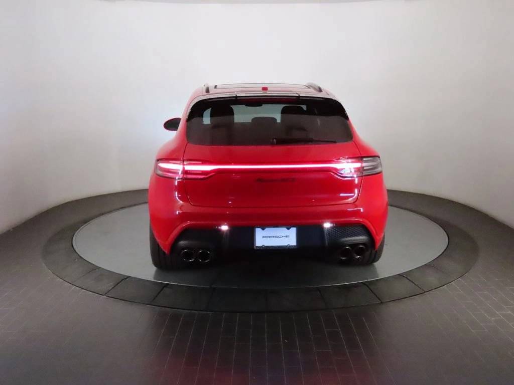 2026 Porsche Macan Macan GTS