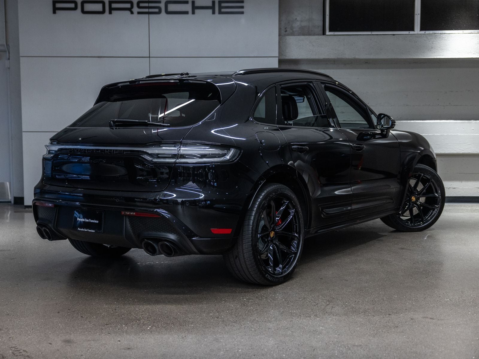 2024 Porsche Macan Macan GTS