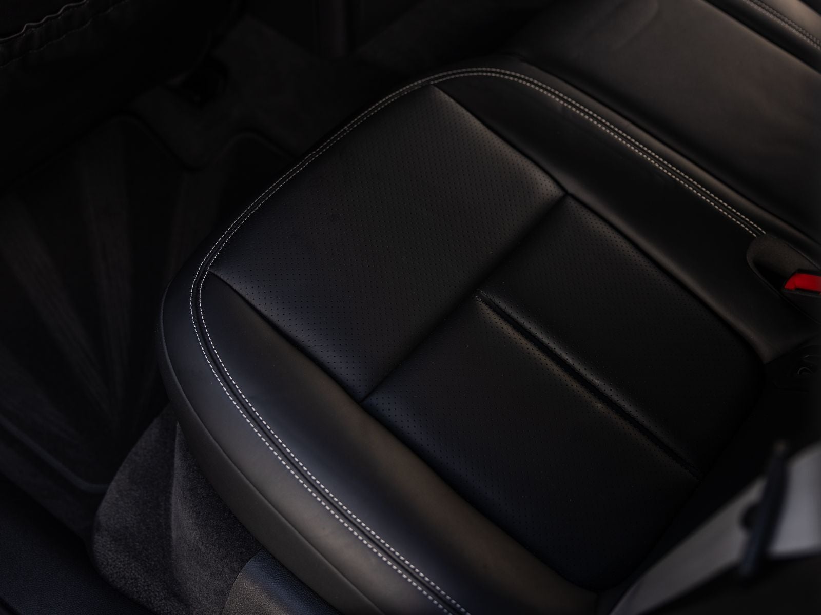 2024 Porsche Macan Macan GTS