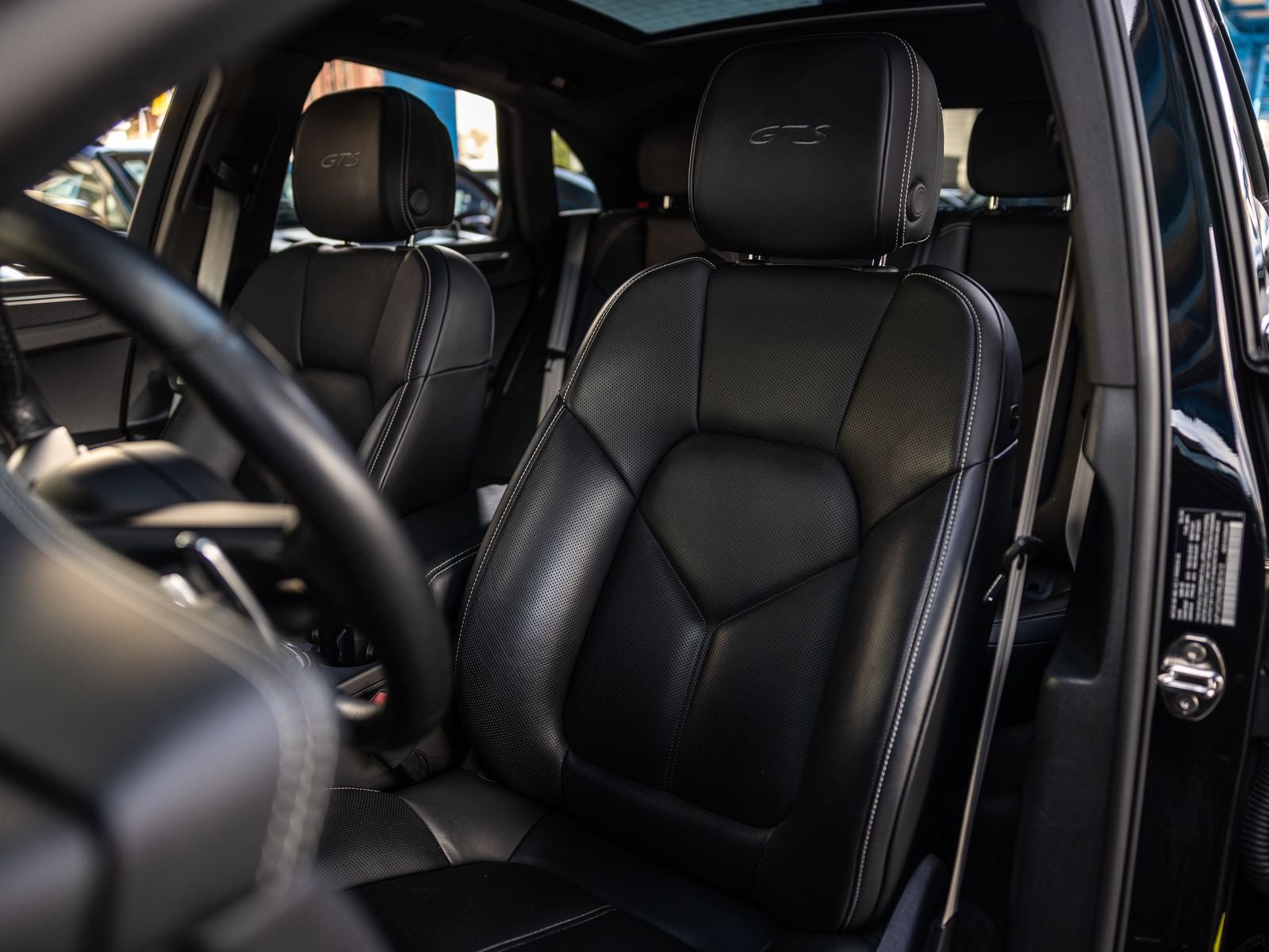 2024 Porsche Macan Macan GTS