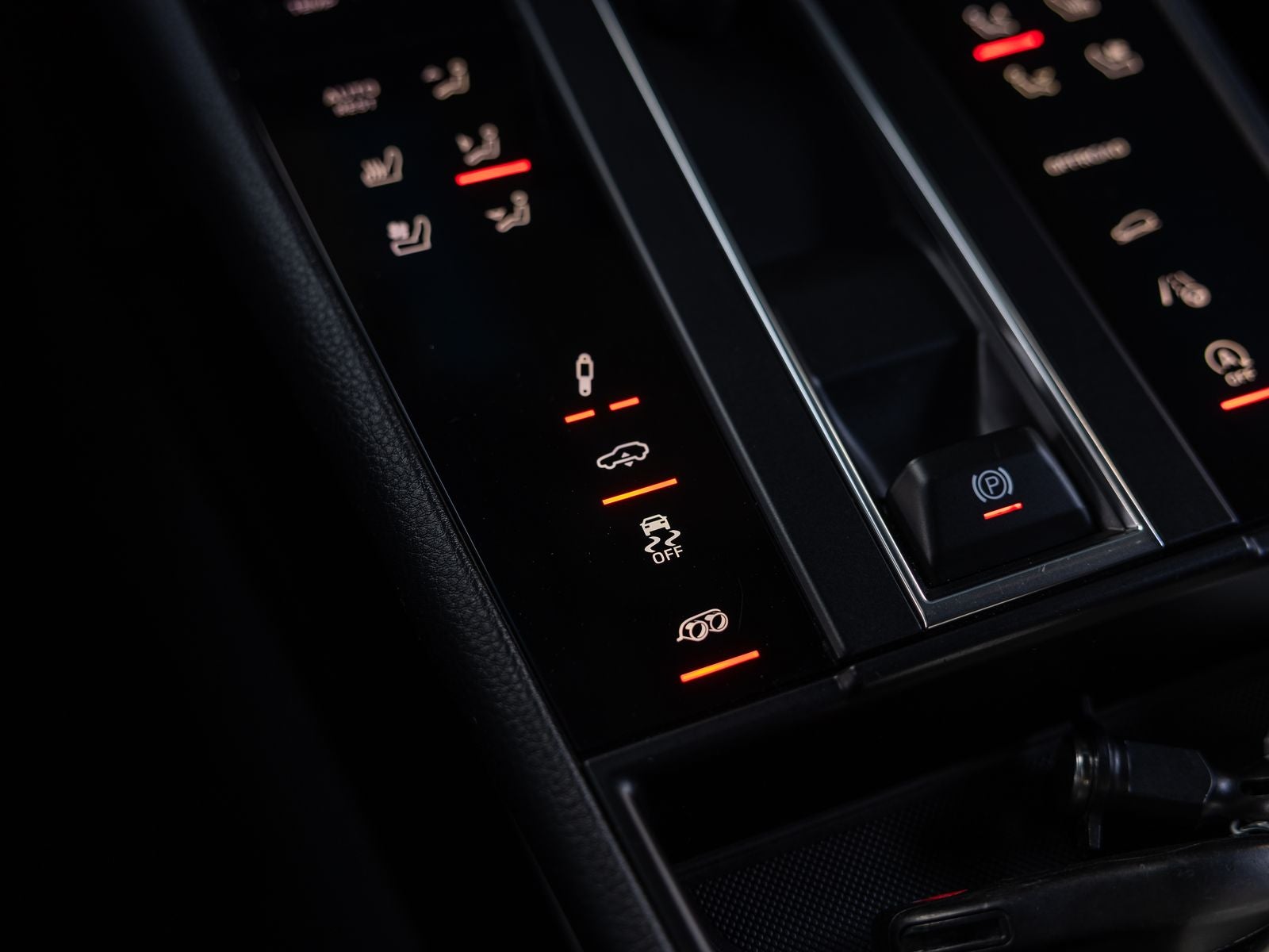 2024 Porsche Macan Macan GTS