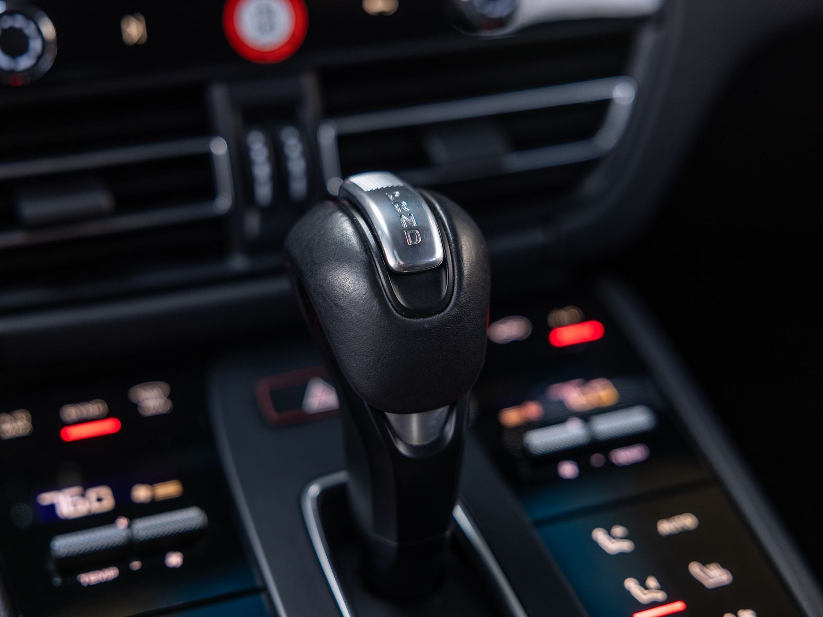 2024 Porsche Macan Macan GTS