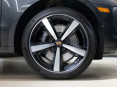 2026 Porsche Macan Macan GTS