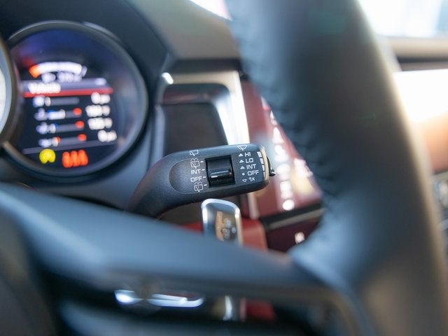 2026 Porsche Macan Macan GTS