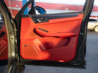 2026 Porsche Macan Macan GTS