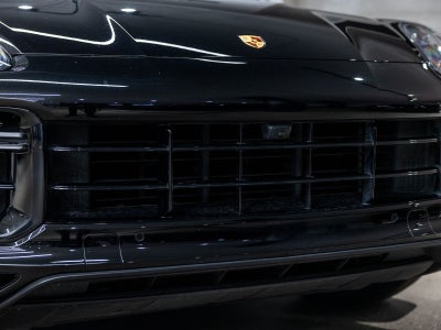 2023 Porsche Cayenne Turbo