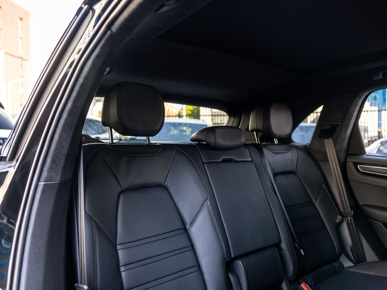 2023 Porsche Cayenne Turbo