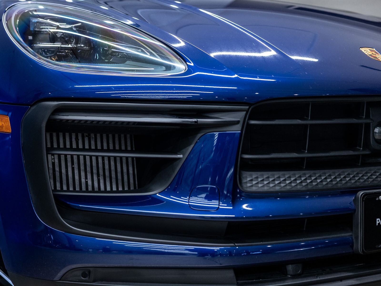 2023 Porsche Macan S