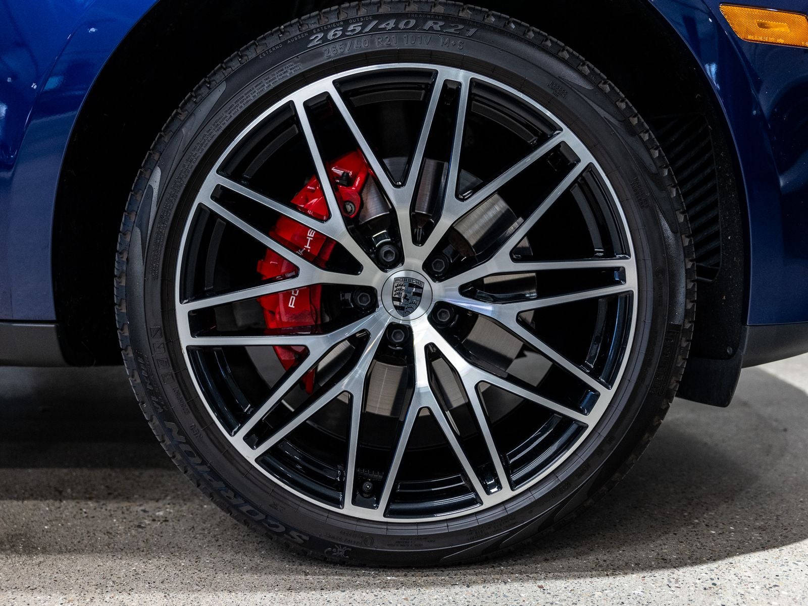 2023 Porsche Macan S