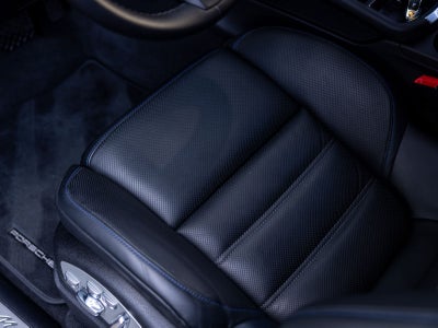 2023 Porsche Macan S