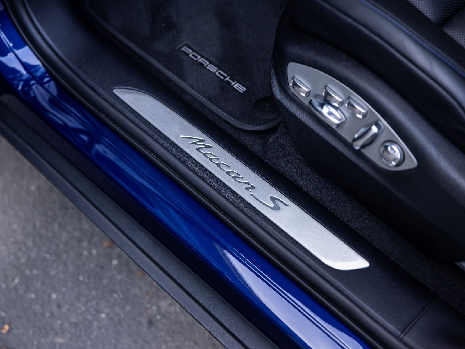2023 Porsche Macan S