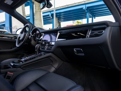 2023 Porsche Macan S