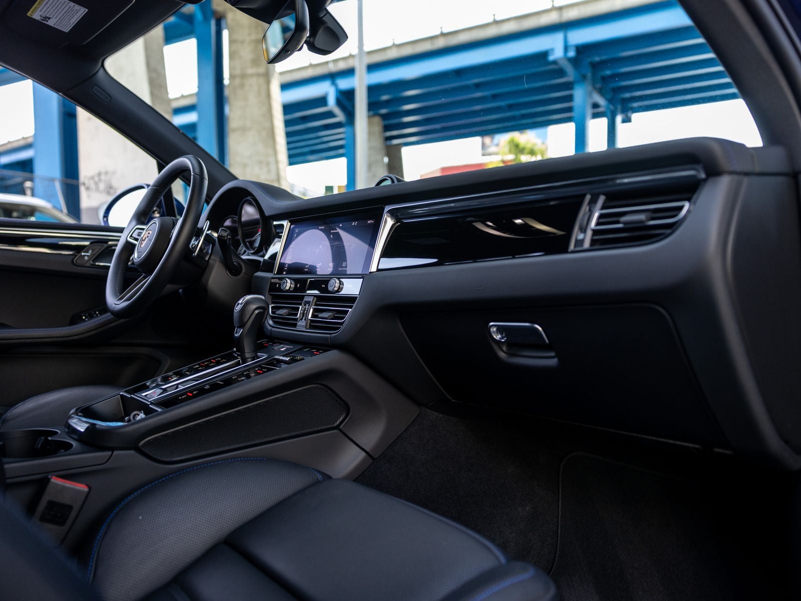 2023 Porsche Macan S