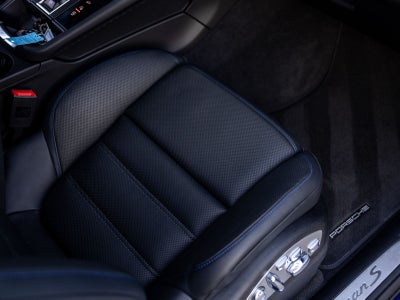 2023 Porsche Macan S
