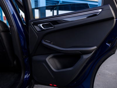 2023 Porsche Macan S