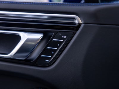2023 Porsche Macan S