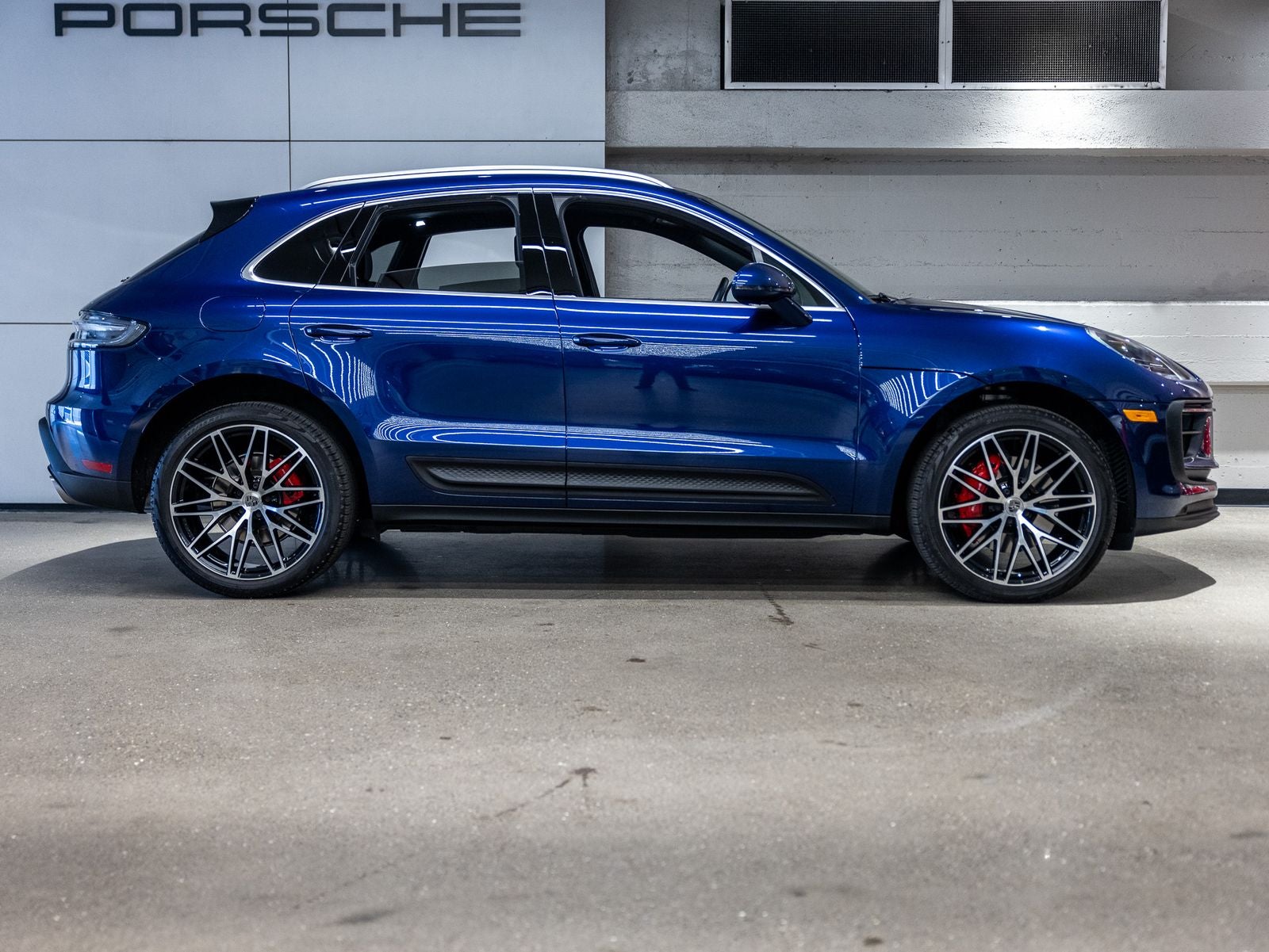 2023 Porsche Macan S