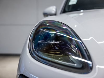 2025 Porsche Macan Macan S