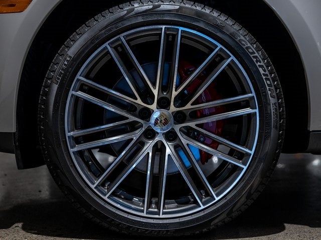 2025 Porsche Macan Macan S