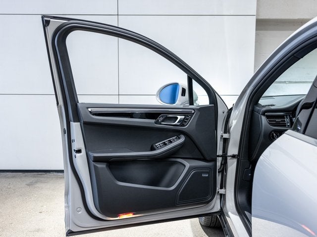 2025 Porsche Macan Macan S