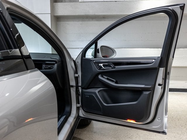 2025 Porsche Macan Macan S