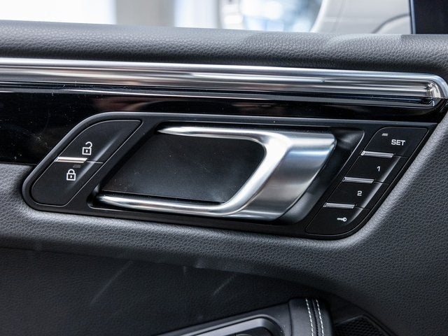 2025 Porsche Macan Macan S