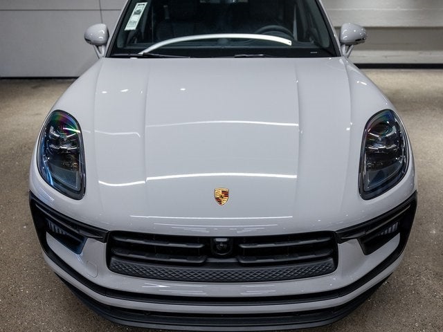 2025 Porsche Macan Macan S