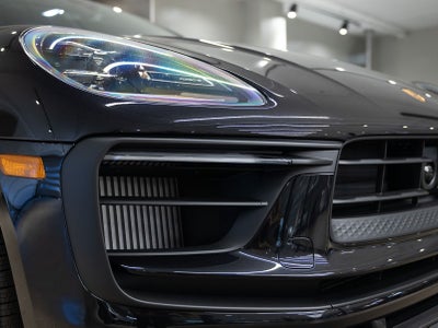 2025 Porsche Macan S