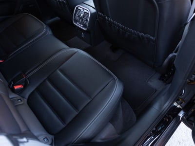 2025 Porsche Macan S