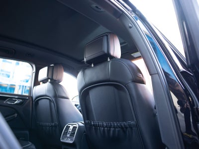 2025 Porsche Macan S