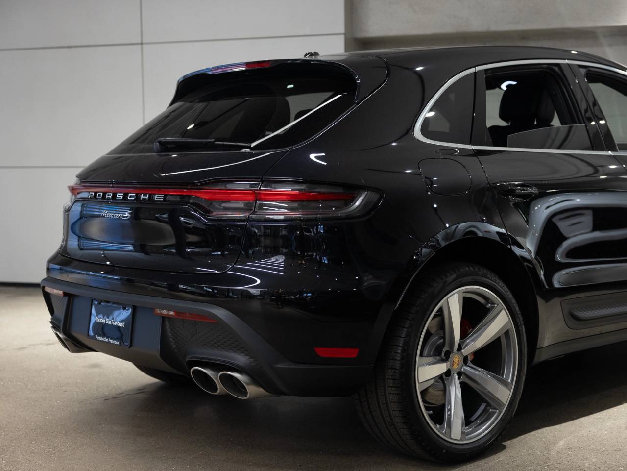 2025 Porsche Macan Macan S