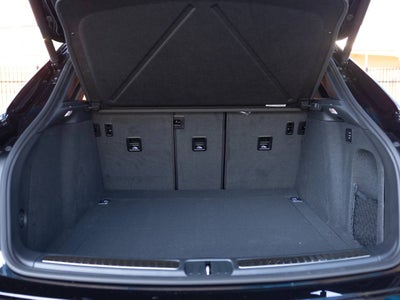 2025 Porsche Macan Macan S