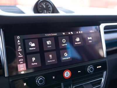 2025 Porsche Macan Macan S