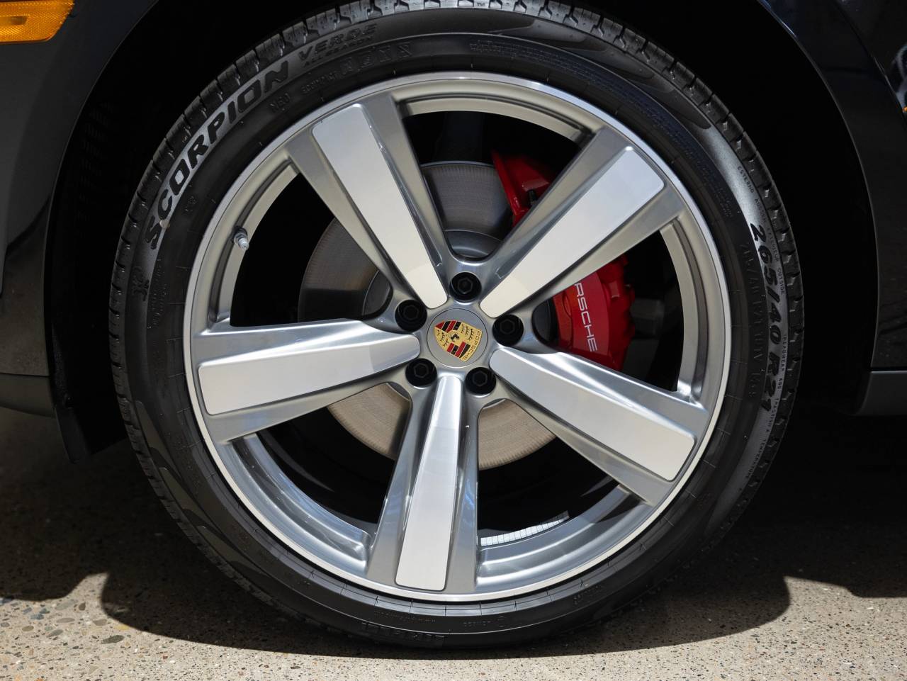 2025 Porsche Macan Macan S