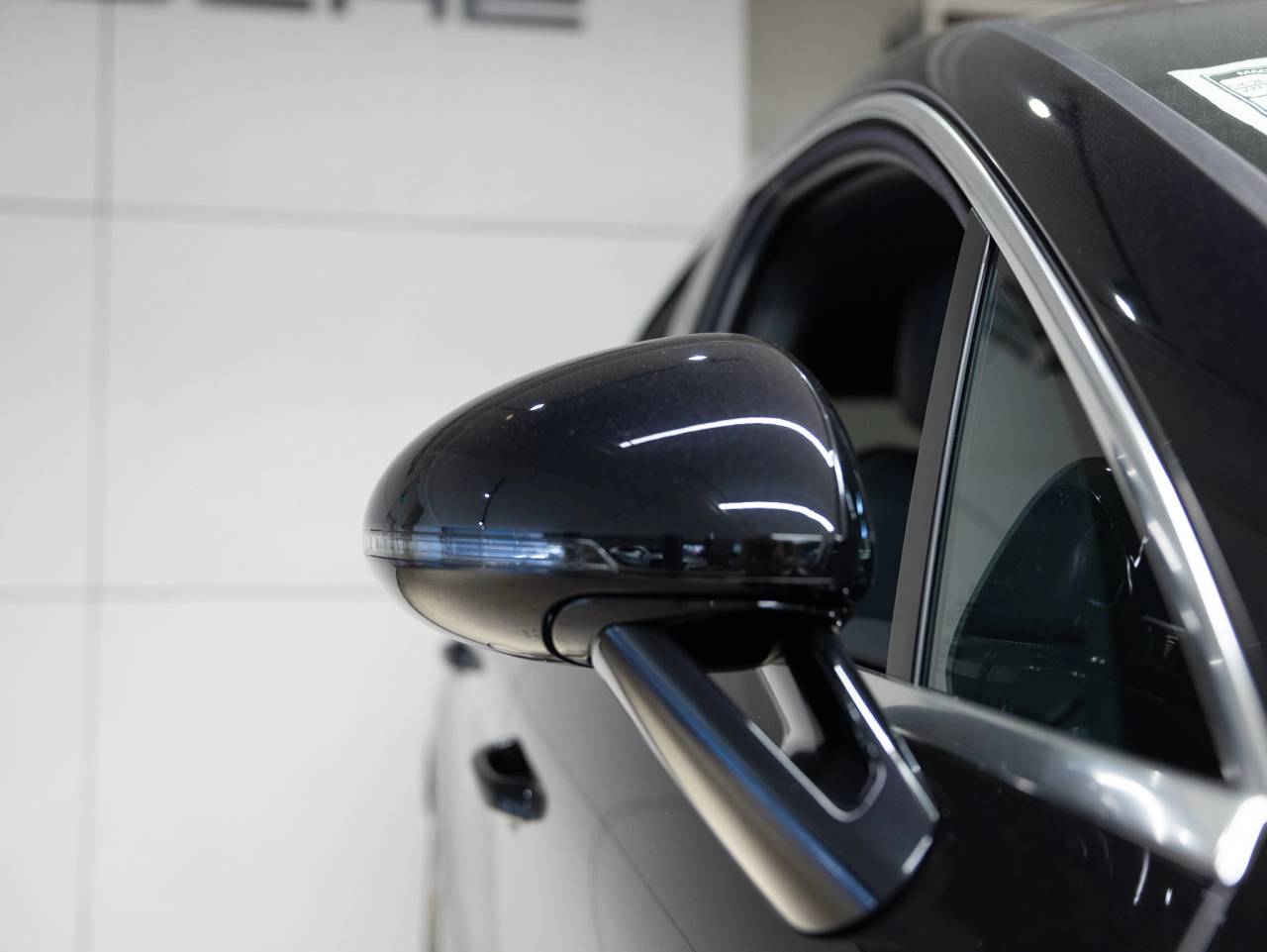 2025 Porsche Macan Macan S