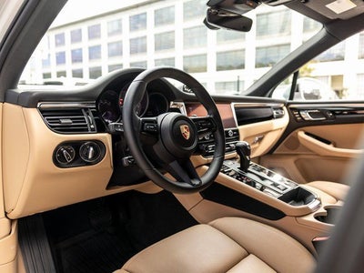 2025 Porsche Macan Macan S
