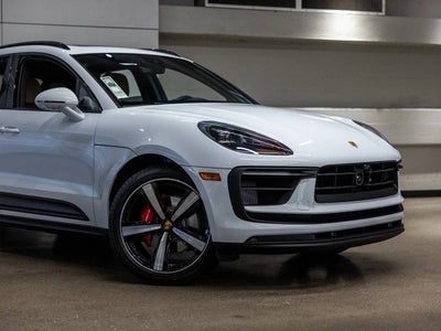 2025 Porsche Macan Macan S