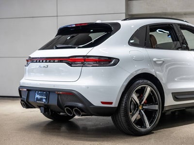 2025 Porsche Macan Macan S