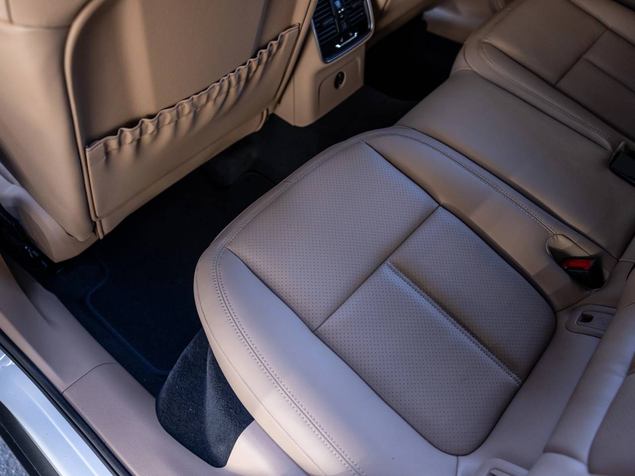 2025 Porsche Macan Macan S