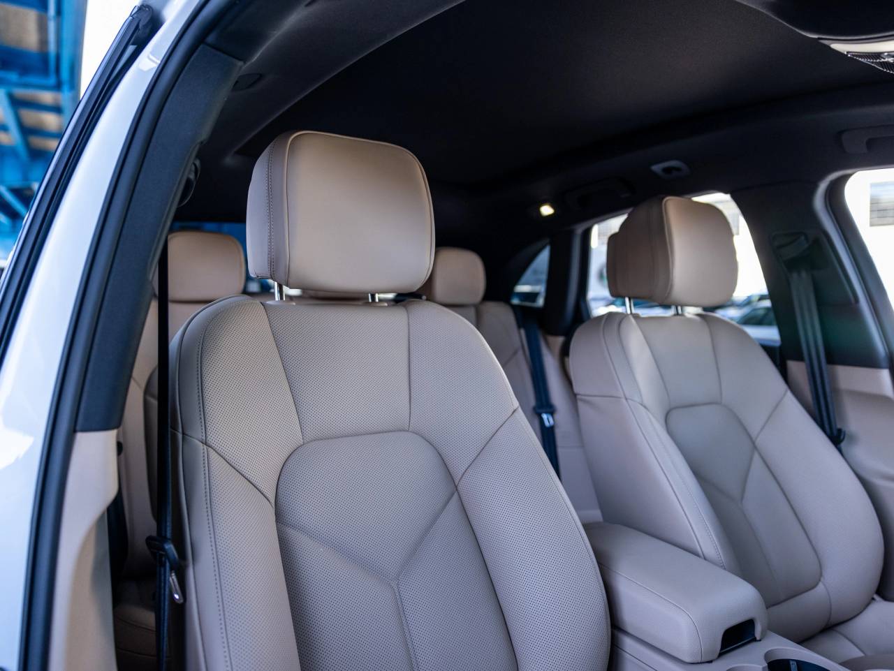 2025 Porsche Macan Macan S