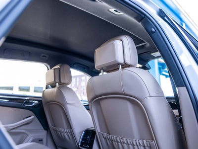 2025 Porsche Macan Macan S