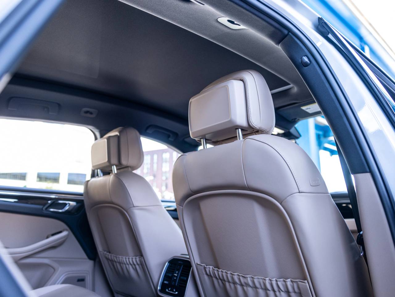 2025 Porsche Macan Macan S