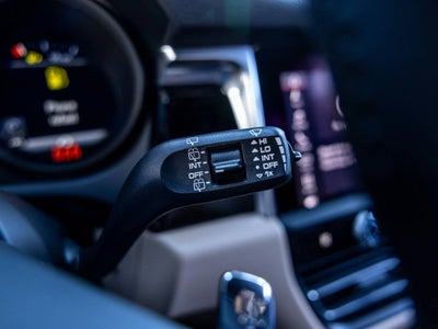 2025 Porsche Macan Macan S