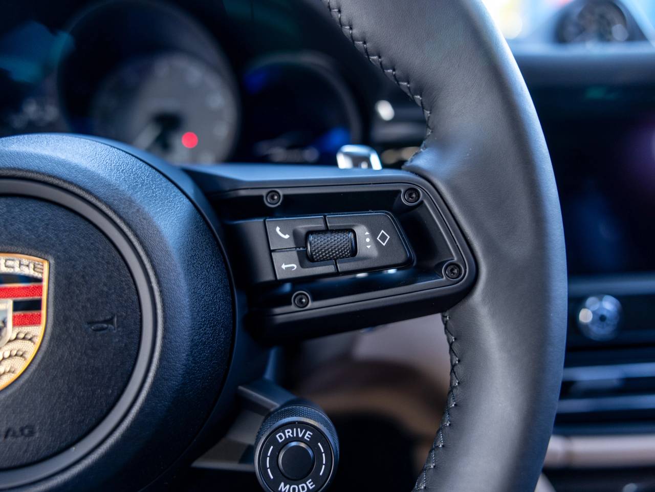 2025 Porsche Macan Macan S