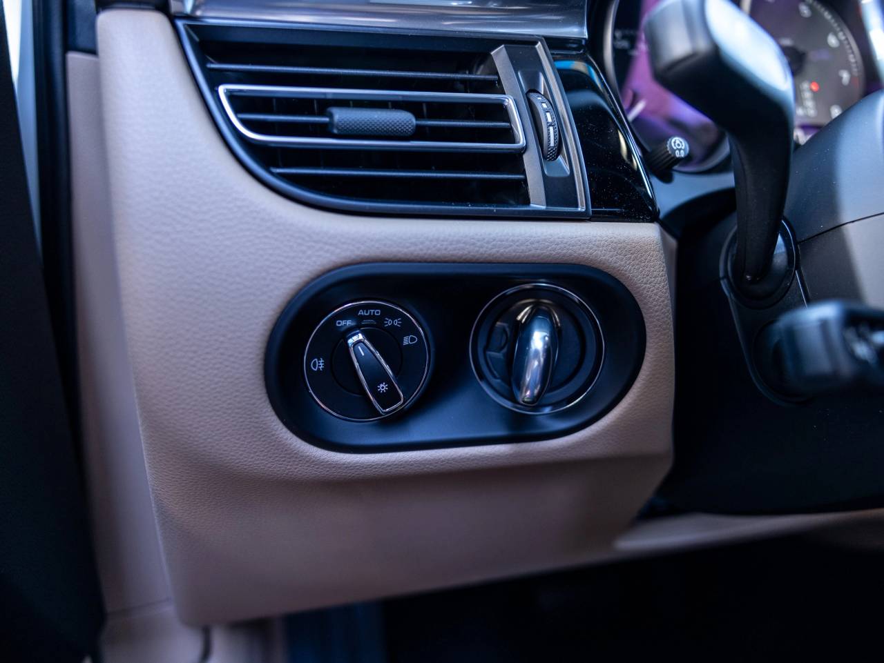 2025 Porsche Macan Macan S