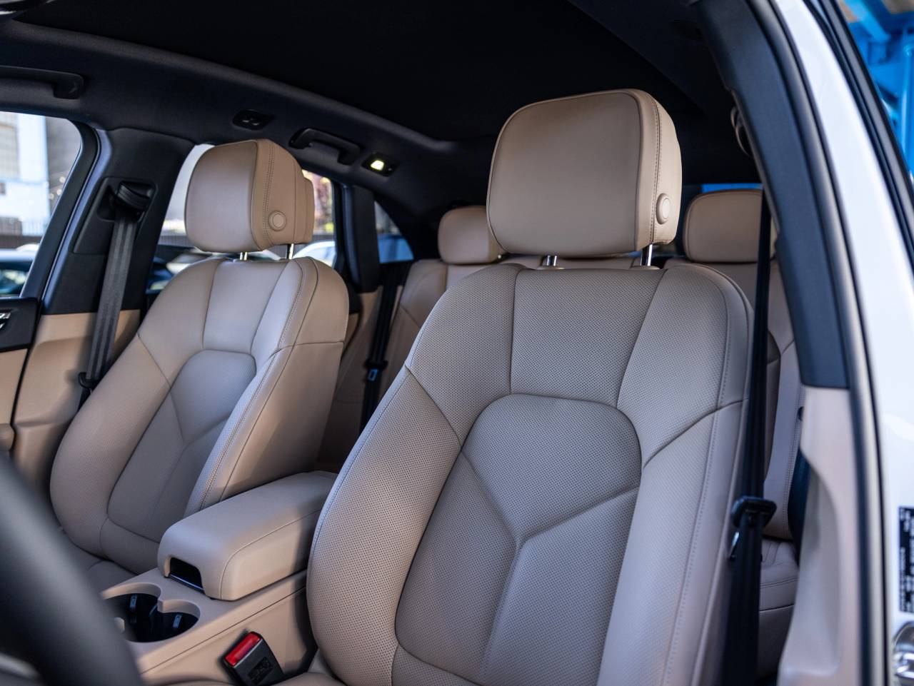 2025 Porsche Macan Macan S