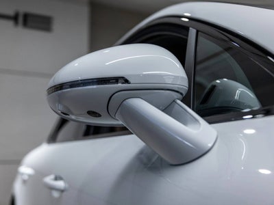 2025 Porsche Macan Macan S