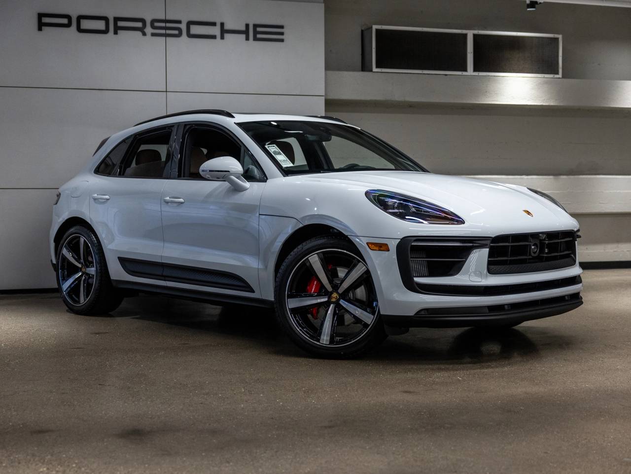 2025 Porsche Macan Macan S