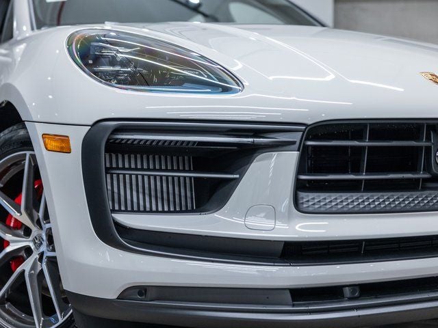 2026 Porsche Macan Macan S