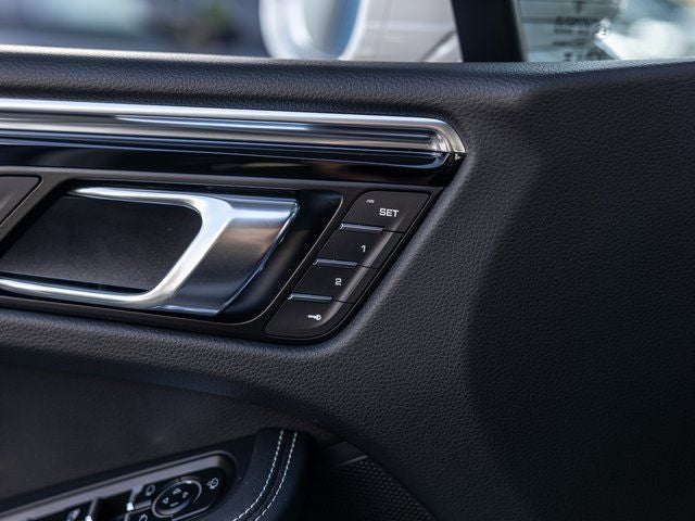 2026 Porsche Macan Macan S